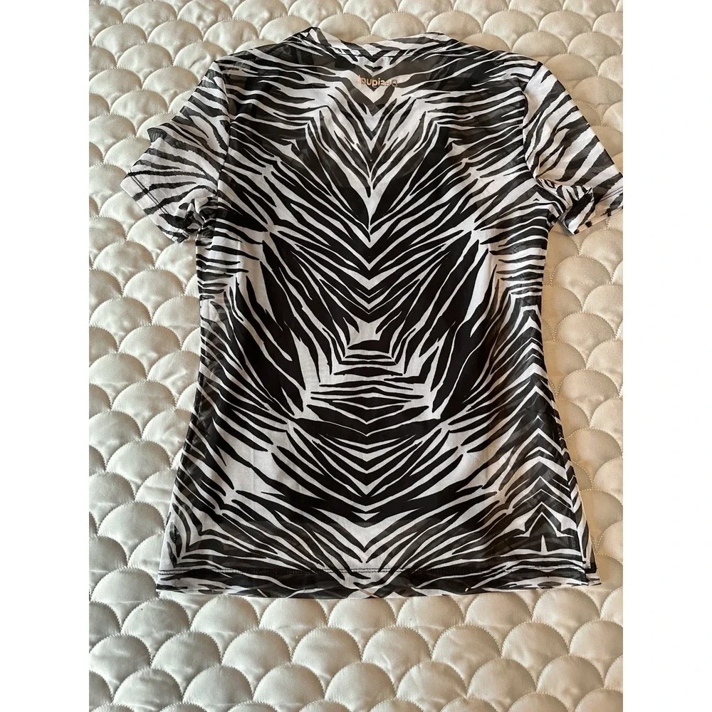 Desigual Mesh Tshirt Fashion Zebra, size small Western Boho Chic Short Sleeve - Picture 8 of 9